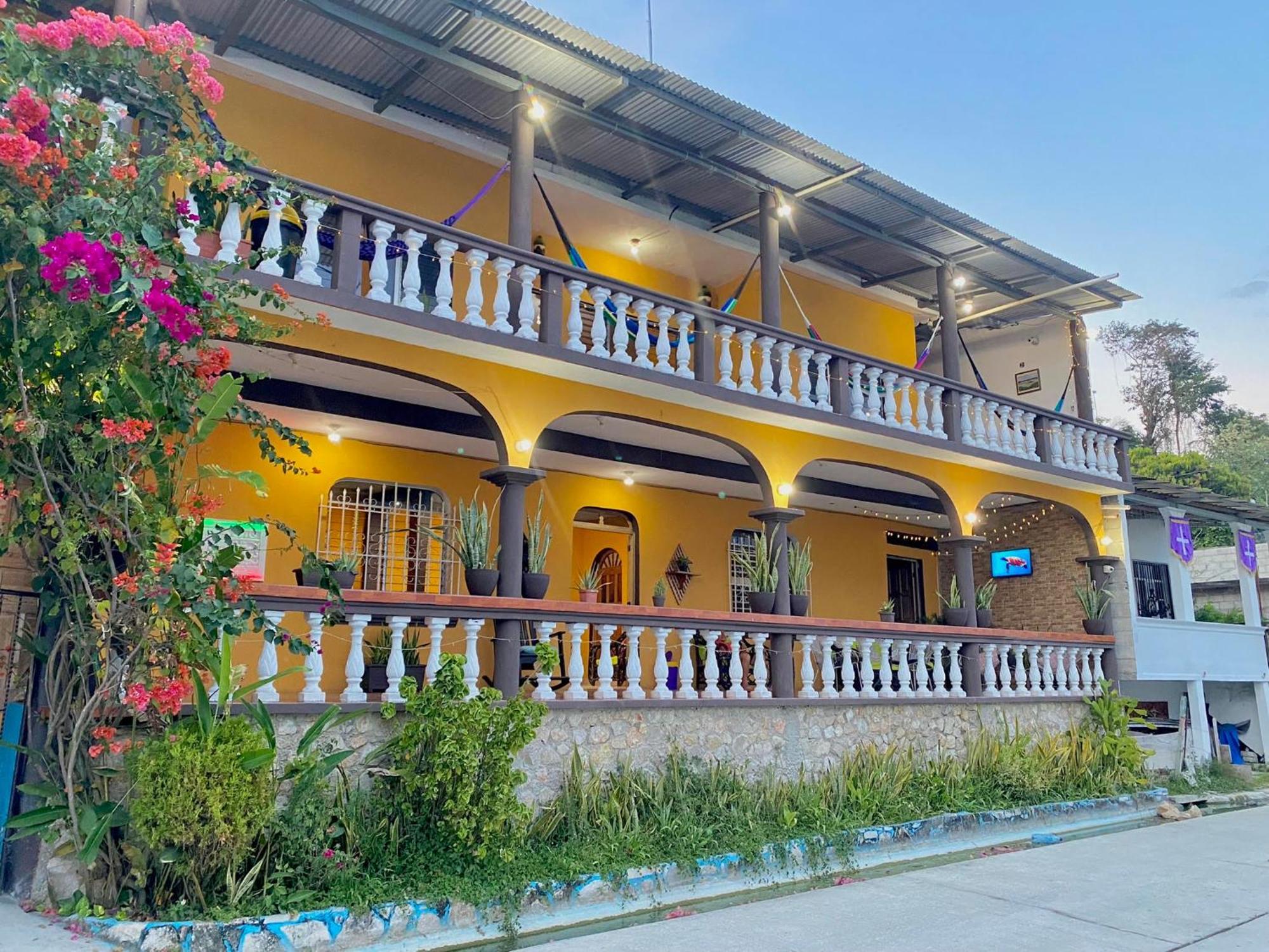 Hotel San Miguel Flores Luaran gambar
